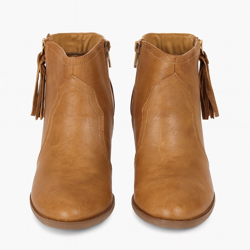 Soda Rowley Blond Tan Fringe Booties Size 6 - image 6